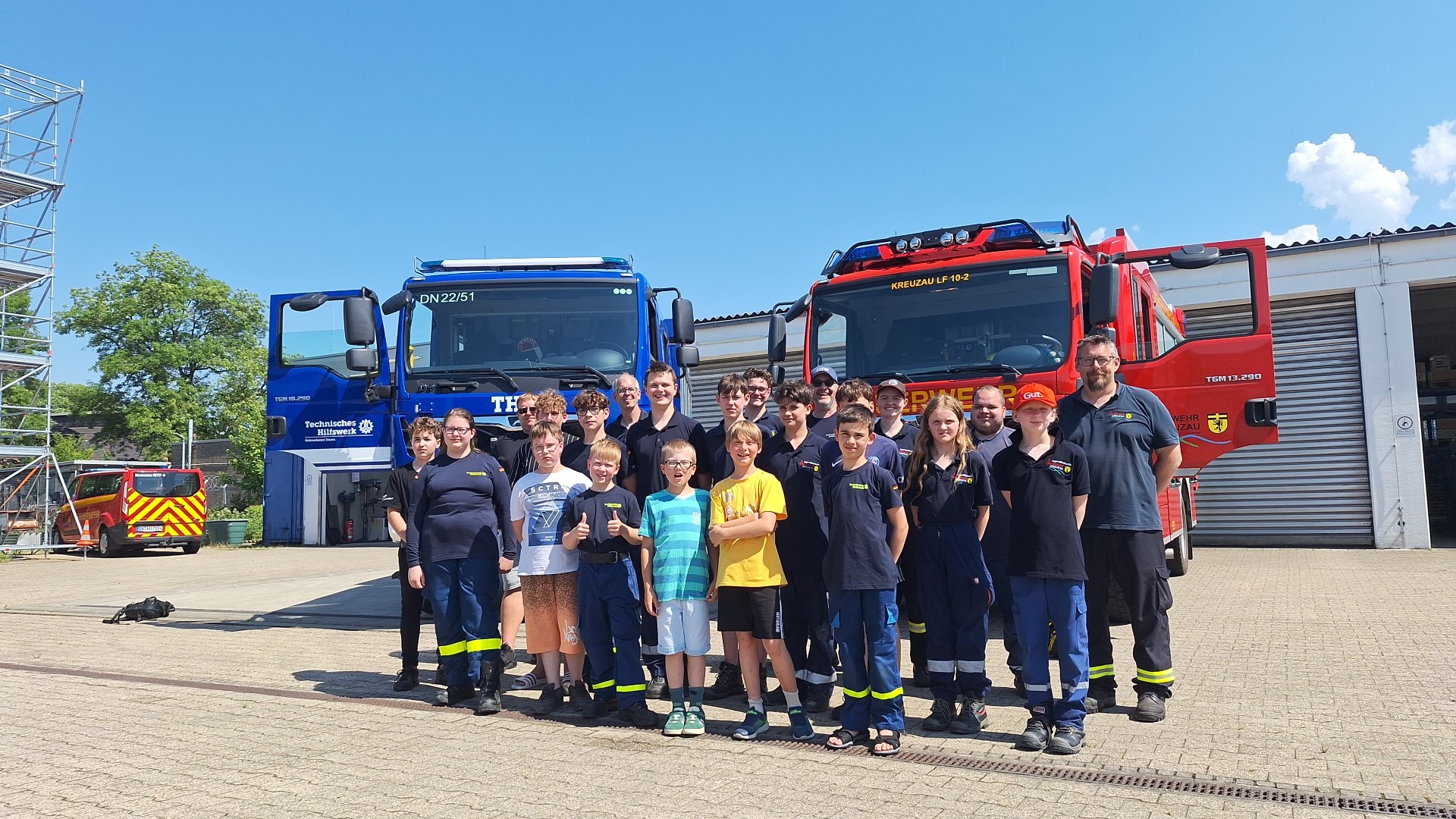 THW Jugend und Feuerwehren üben zusammen!